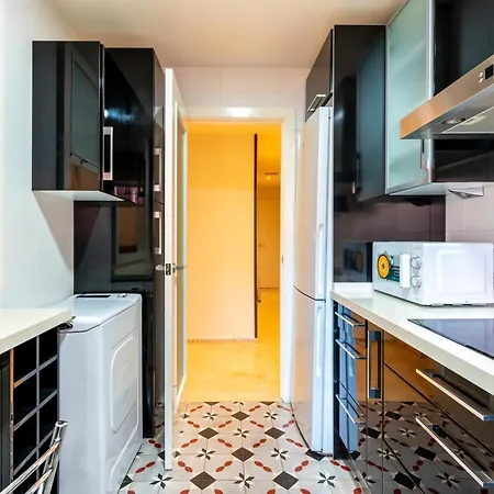 Cn2 2bd 2bth Con Piscina Y Aparcamiento Excelente Ubicacion Apartamento *
