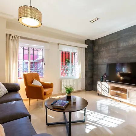 Cn2 2bd 2bth Con Piscina Y Aparcamiento Excelente Ubicacion Apartment
