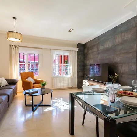 Cn2 2bd 2bth Con Piscina Y Aparcamiento Excelente Ubicacion Apartment Seville
